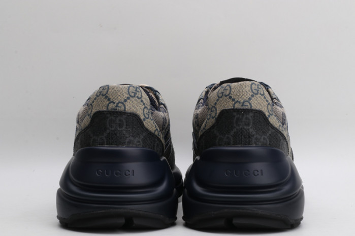 G*u*i sneaker