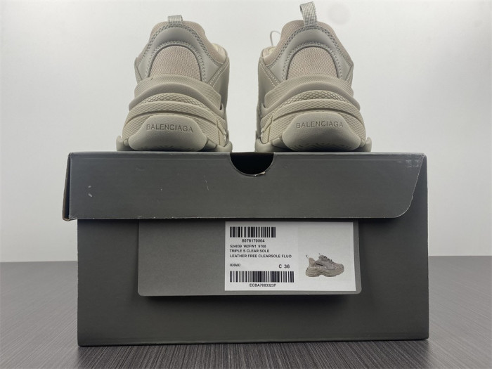 blcg sneaker triple.s.