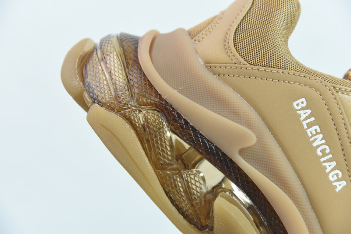blcg sneaker triple.s.