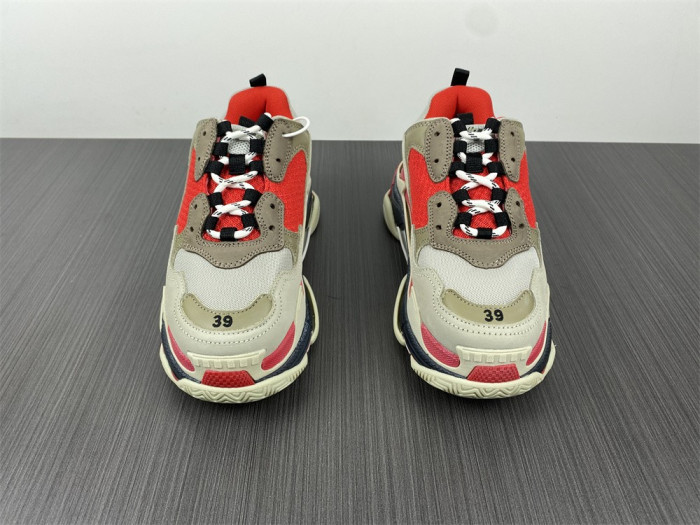 blcg sneaker triple.s.