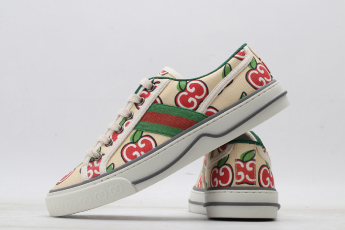 G*u*i sneaker
