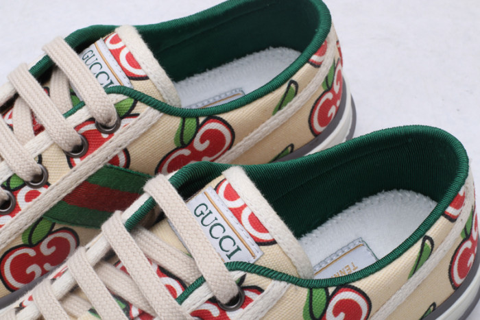 G*u*i  sneaker