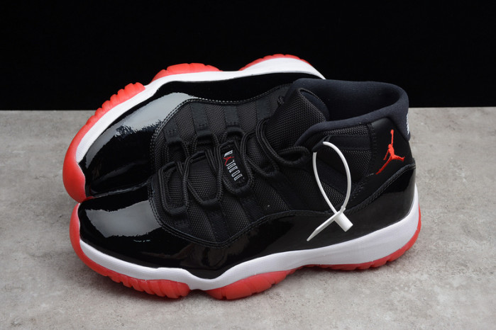 jordan 11 retro playoffs (2012)  378037-010