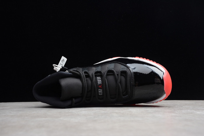 jordan 11 retro playoffs (2012)  378037-010