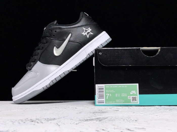 x nike sb dunk low silver black  ck3480-001