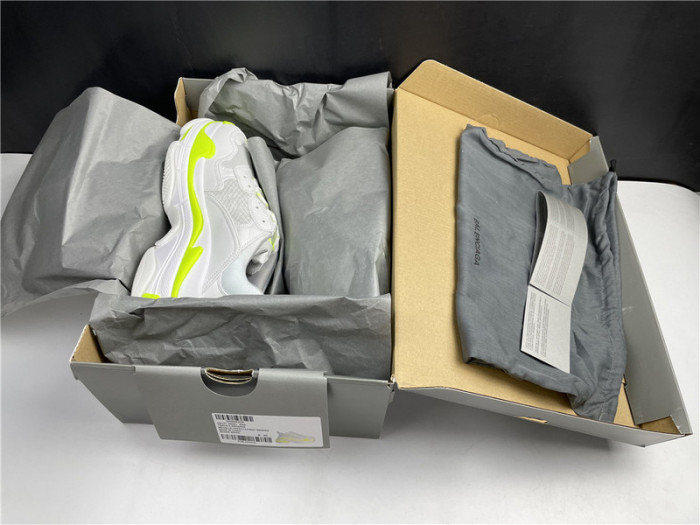blcg sneaker triple.s.