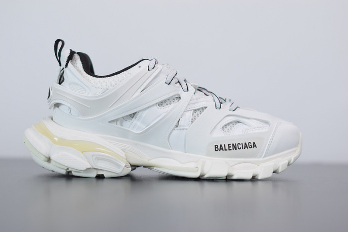 blcg track trainer white and black 542436 w3ac1 9010