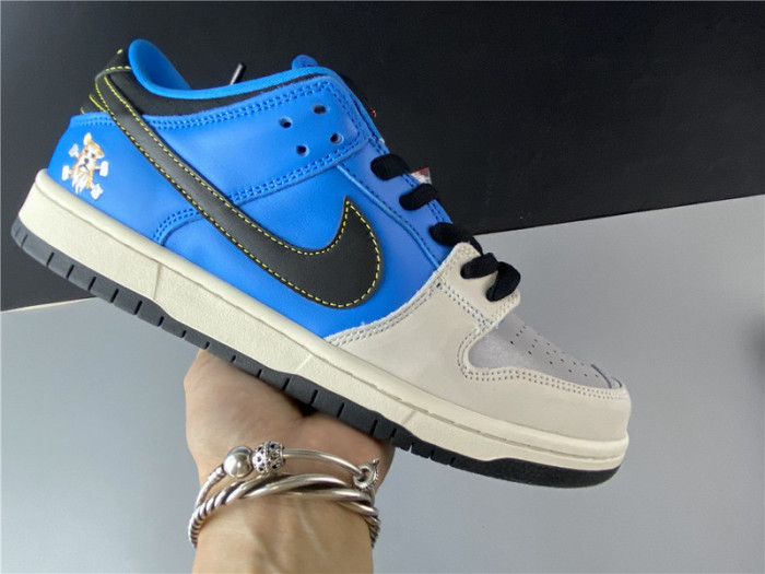 instant skateboard x nike dunk sb low cz5128-400