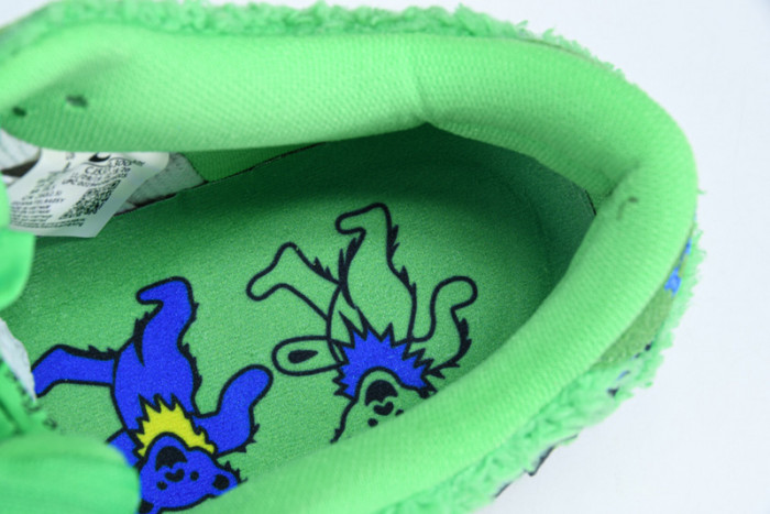 grateful dead x nike sb dunk low “green bear” cj5378-300