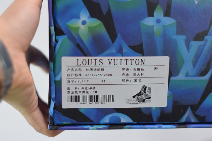 l0vt sneaker