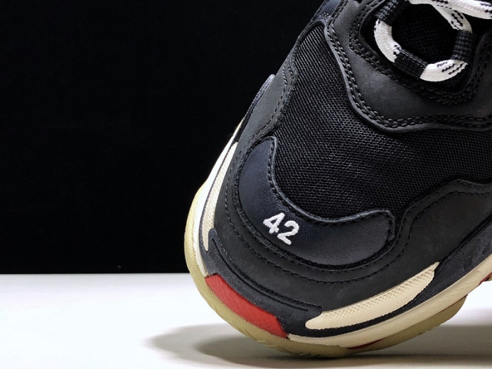 blcg sneaker triple.s.gomma 656686w06g011001