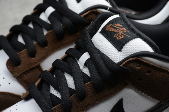 nike sb dunk low white black trail end brown 304292-102