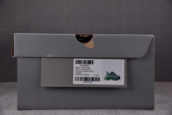 blcg sneaker triple.s.
