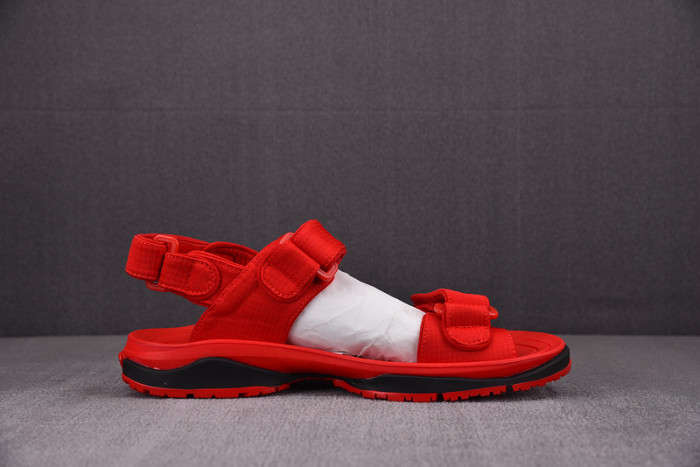 blcg sandals