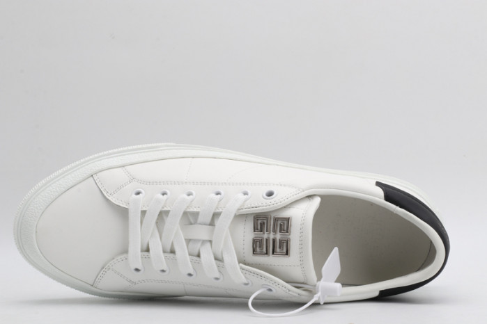 gi_venchy sneaker