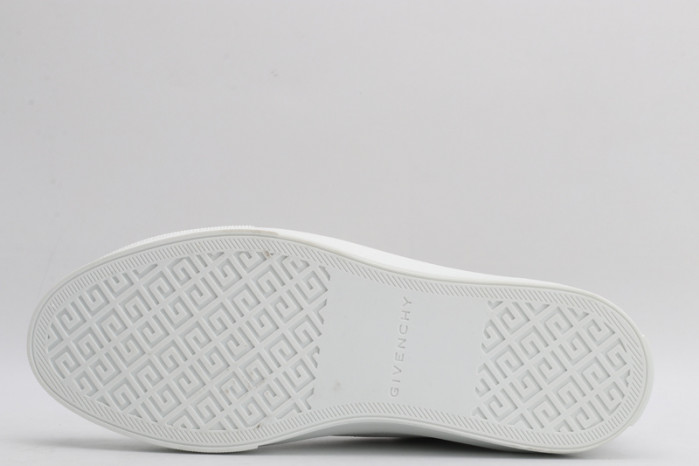 gi_venchy sneaker
