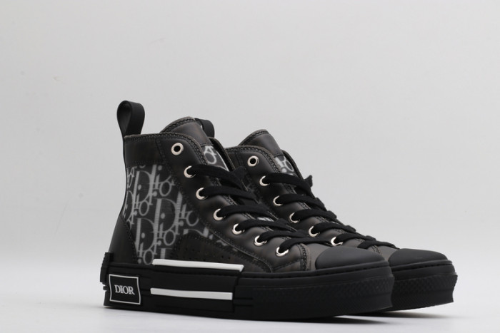 d10r b23 homme kaws high top sneaker