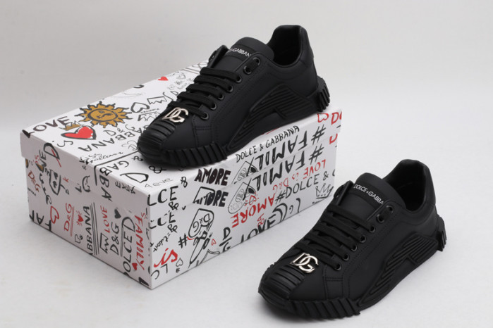 d&g sneakers
