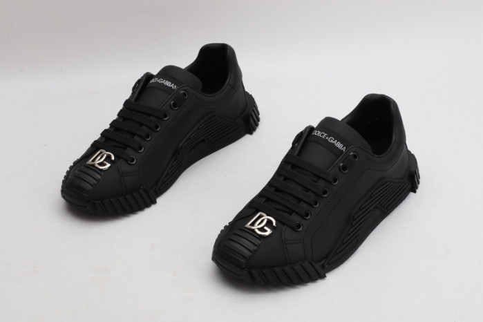 d&g sneakers