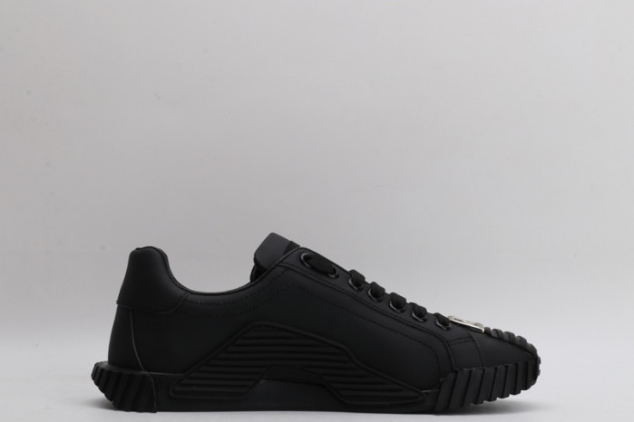 d&g sneakers