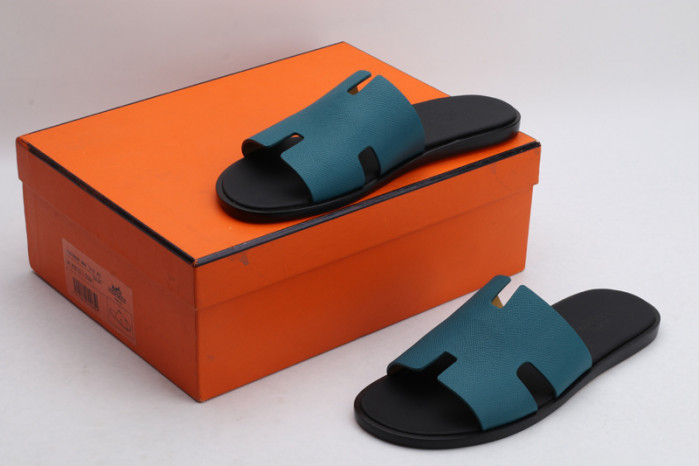 herm*s slippers