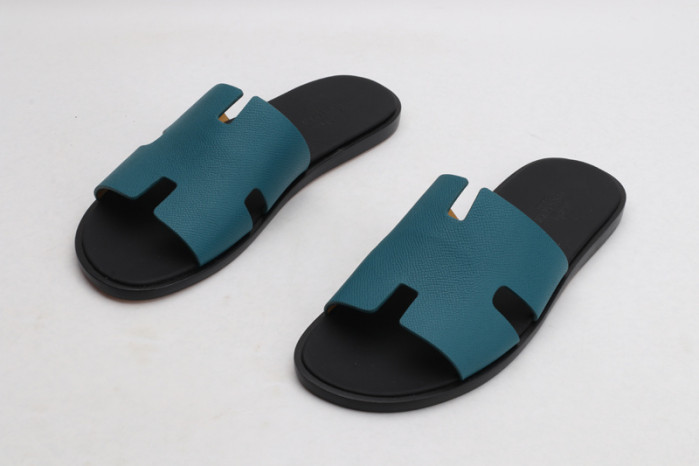 herm*s  slippers