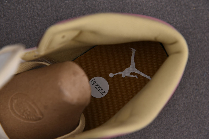 air jordan 1 mid “mixed-color” do7440-821