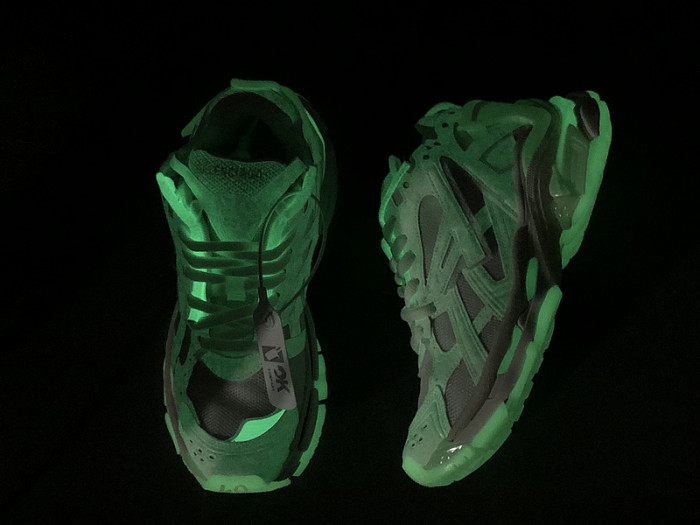 Ba*len*cia*ga -runner