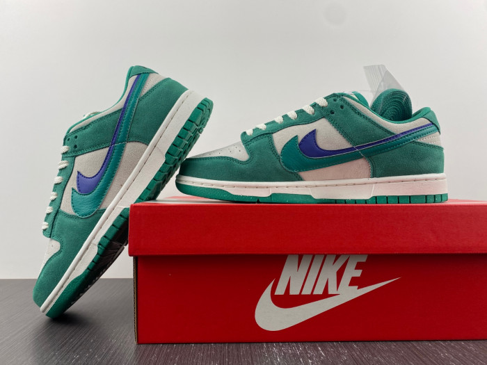 nike dunk low se 85 neptune green wmns do9457-101