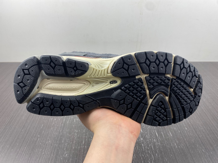 new balance m1906da