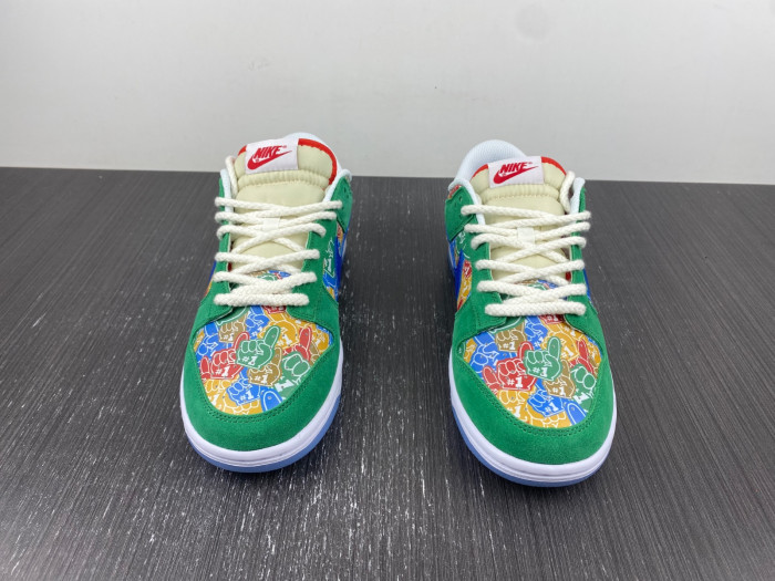 nike dunk low foam finger - dz5184-300