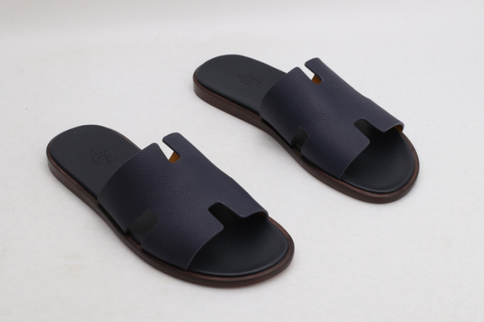 herm*s slippers