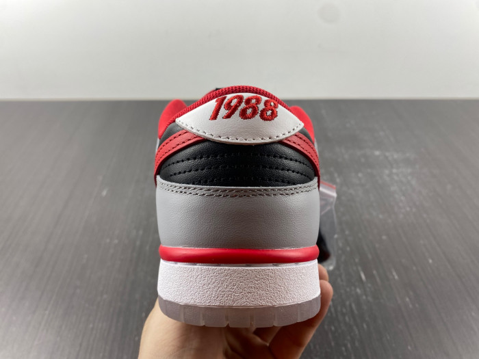 cau athletics x nike dunk low dr6189-001