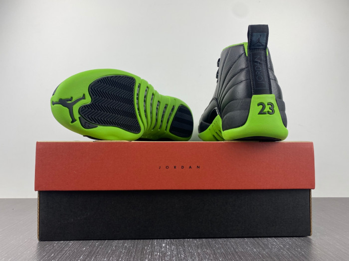 air jordan retro 12 black/green