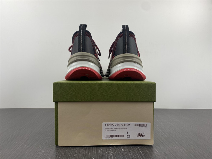 G*u*i sneaker