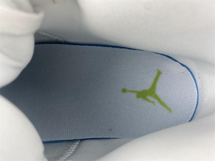 jordan 1 mid green python (w) - dv2959-113