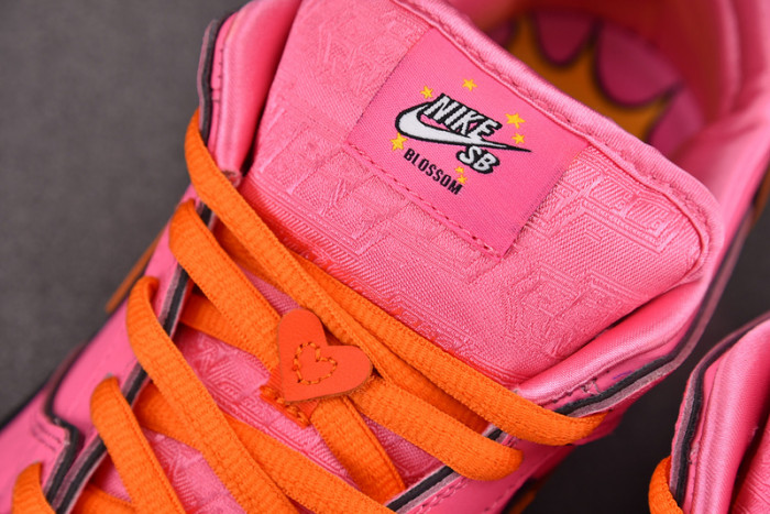 nike sb dunk low the powerpuff girls blossom fd2631-600
