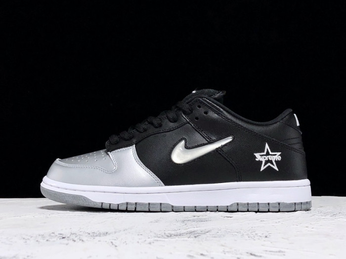 x nike sb dunk low silver black  ck3480-001
