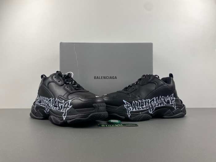 blcg sneaker triple.s.