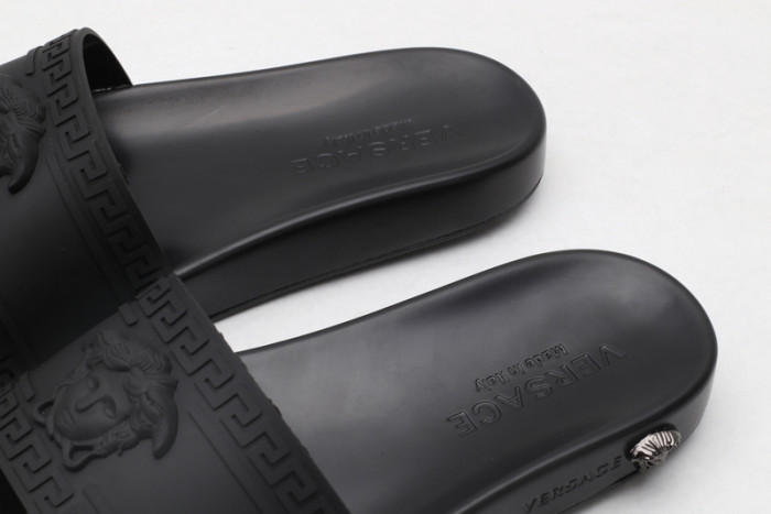 vers slippers