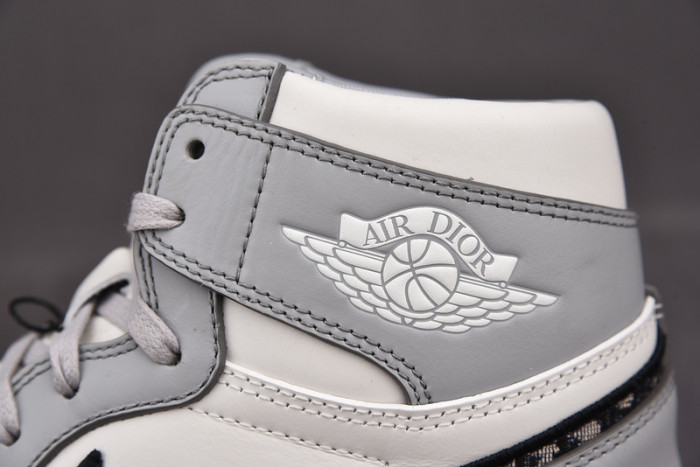d10r x air jordan 1 high og (d10r shoe box ) cn8607-002