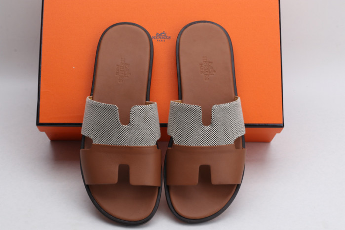 herm*s slippers