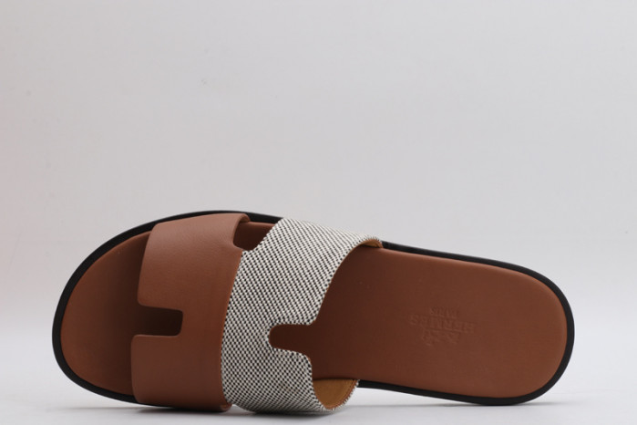 herm*s slippers