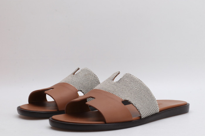 herm*s slippers