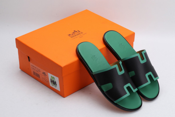 herm*s  slippers