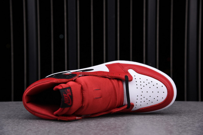 air jordan 1 retro high satin snake chicago cd0461-601