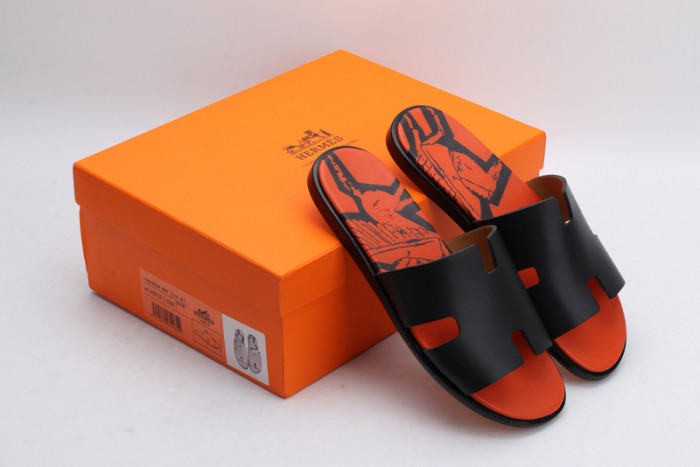 herm*s  slippers