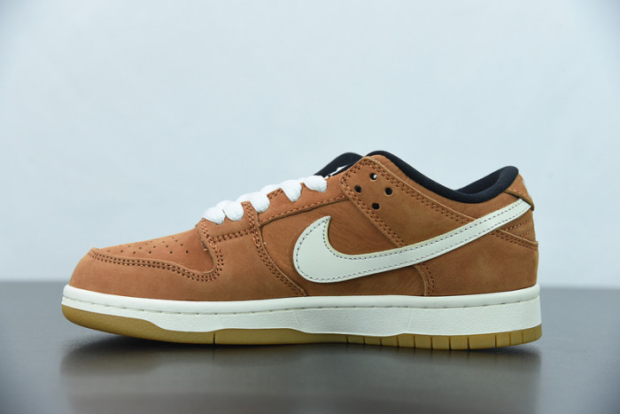 nike dunk low "wheat " dh1319-200