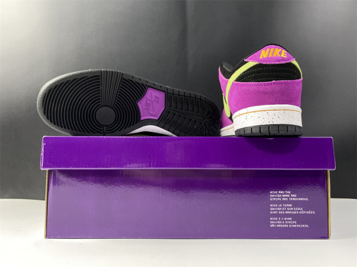 nike sb dunk low red plum  bq6817-501