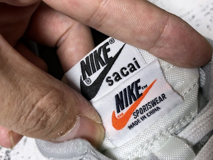 nike ld waffle sacai summit white  bv0073-100
